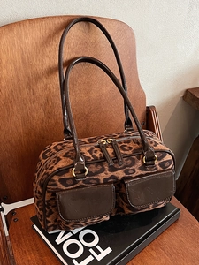 Vintage Leopard Print Suede Shoulder Bag For Women Retro Artificial Leather Patchwork Boston Underarm Bag Tote With Pockets