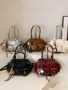 Retro multi-pocket PU leather bowling bags in five colors with baseball charms
