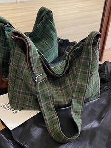 Retro green plaid canvas tote bag with adjustable shoulder strap for women