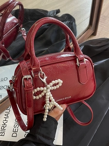 Fashion Oil Wax PU Leather Boston Bag For Women Korean Trendy Handbag Crossbody Shoulder Bag With Artificial Pearl Bow Heart Charm