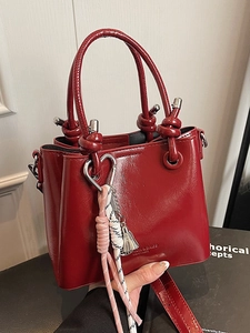 Fashion Women Oil Wax PU Leather Bucket Bag Minimalist Knot Handle Handbag Versatile Daily Crossbody Shoulder Bag With Charms