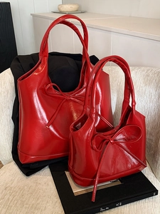 Fashion Glossy PU Leather Tote Bag Women Large Bow Shoulder Bag Trendy Underarm Bag For Daily Commute Versatile Handbag