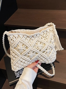 Sac Bandoulière Bohème en Coton Tissé à la Main pour Femme Artistique Ajouré à Gland Sac à Épaule Style Ethnique Fait Main