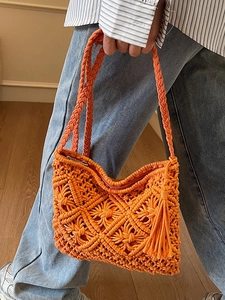 Sac bandoulière bohème orange tissé main en macramé avec franges et fermeture éclair