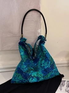 Women Vintage Floral Print Canvas Tote Bag Large Capacity Lightweight Casual Shoulder Crossbody Bag For Daily Commute Travel