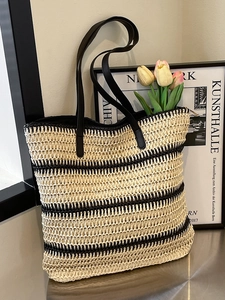 Fashion Woven Tote Bag Large Capacity Striped Shoulder Bag For Women Beach Vacation Casual Handbag Commuter Travel Bag