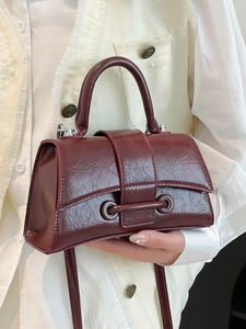 Chic dark red square handbag in glossy crinkled faux leather with top handle and strap