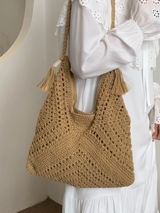 Sac cabas au crochet kaki bohème avec glands et franges pour les vacances à la plage