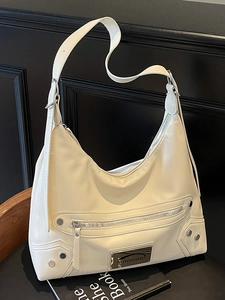 Sac à Épaule en Cuir PU Style Motard Vintage pour Femmes Sac Hobo Grande Capacité Avec Rivets et Fermeture Éclair Street Fashion