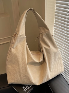 Women Large Capacity Shoulder Bag Wrinkled Nylon Slouchy Tote Solid Color Casual Fashion Commuter Hobo Handbag