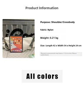 Détails du sac bandoulière en nylon léger montrant les dimensions et le poids de 0,21 kg