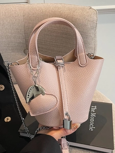 Women Lychee Texture PU Leather Bucket Bag Minimalist Solid Color Tote With Heart Pendant Crossbody Shoulder Bag Daily Bag