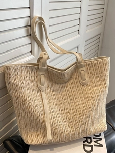 Large Capacity Straw Woven Tote Bag For Women Minimalist Casual Shoulder Bag With PU Leather Handle Summer Vacation Bag