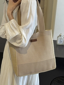 Woven knit tote bag for women, large capacity shoulder bag in beige for summer casual use