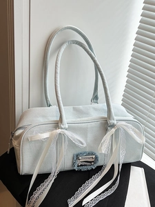 Balletcore Denim Umhängetasche Für Damen Spitze Schleife Dekoration Große Kapazität Boston Handtasche Ausgefranste Metallplatte