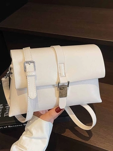 Vintage Waxed PU Leather Underarm Bag For Women Minimalist Shoulder Crossbody Bag With Silver Buckle Flap Commuter Handbag