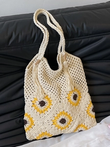 Sac Fourre-tout en Crochet Tournesol Tissé à la Main pour Femmes Sac à Bandoulière en Tricot Ajouré Avec Glands Sac à Main Décontracté