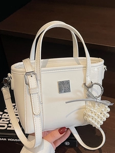 Borsa a Tracolla in Pelle PU Lucida Minimalista Per Donna Elegante Borsa a Mano Con Pendaglio a Cuore di Künstliche Perle Per Pendolarismo Quotidiano