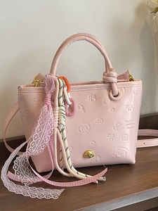Sac seau rose en PU avec gaufrage chiot, bandoulière amovible et breloques douces