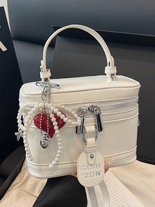Vintage PU Leather Box Crossbody Bag For Women Luxury Handbag With Artificial Pearl Heart Charm Stylish Sweet Small Square Shoulder Bag