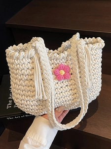 Handmade Crochet Flower Woven Bucket Bag Women Mori Girl Style Thick Thread Knit Shoulder Bag Sweet Tassel Summer Beach Tote Bag