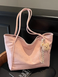 Women Large Capacity PU Leather Tote Bag Korean Style Creased Texture Underarm Shoulder Bag With Bear Charm For Daily Casual