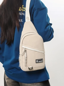 Sac Bandoulière Unisexe en Nylon de Style Japonais Hydrofuge Sac de Poitrine Décontracté Sangle Réglable Petit Sac de Voyage