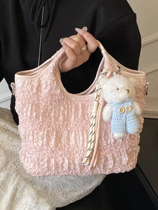Sac seau plissé rose pour femme avec breloque ours en peluche et cordon tissé