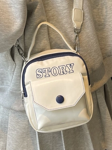 Petit sac à bandoulière blanc avec imprimé Story bleu et sangle réglable amovible