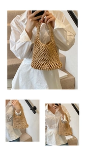 Gros plan sur un sac cabas en tricot ajouré tissé main avec motif de losanges et anse