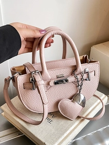 Women Lychee Grain Semi Circular Handbag Fashion PU Leather Crossbody Bag With Metal Lock Heart Charm Urban Messenger Bag