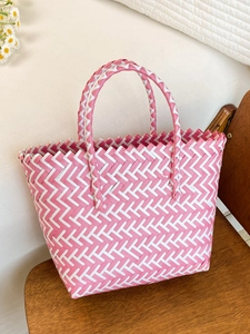 Women Summer Woven Handbag Contrast Color Chevron Pattern Beach Vacation Leisure Tote Bag Fresh Design Small Basket Purse