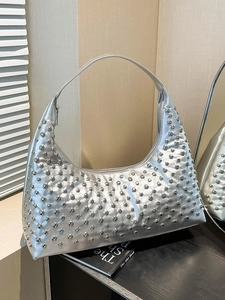 Trendige PU Leder Achseltasche Mit Nieten Für Damen Süßer Cool Punk Stil Schultertasche Streetwear Mode Hobo Tasche