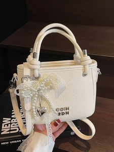 Women Lychee Texture PU Leather Handbag Lace Artificial Pearl Bow Heart Pendant Crossbody Bag Sweet Commuter Tote Bag No Infringement