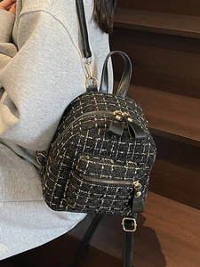 Zaino piccolo in tweed nero con dettagli dorati e raffinata trama in stile coreano