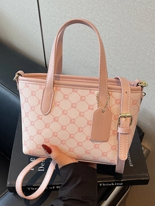 Sac à main rose à monogramme avec poignées en cuir et bandoulière réglable pour femme