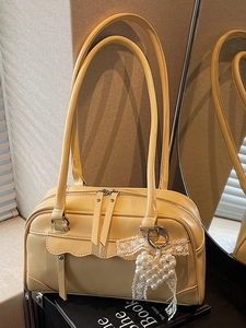 Sac à Épaule Femme Style Coréen en Cuir PU Rétro Tote Avec Pendentif Nœud Künstliche Perles Dentelle Bord Festonné Mode