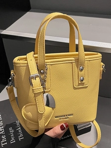 Women Large Capacity Fashion Casual Handheld Bucket Bag Litchi Texture PU Leather Shoulder Crossbody Bag With Heart Pendant