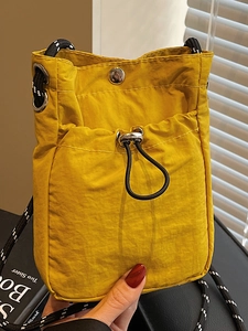 Women's Lightweight Nylon Shoulder Bag Artistic Drawstring Crossbody Phone Bag With Paracord Strap Minimalist Daily Small Purse
