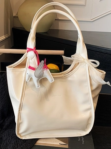 Women Large Capacity Tote Bag Shiny Oil Wax PU Leather Shoulder Bag With Horse Charm Bowknot Commuter Fashion Shopper Handbag