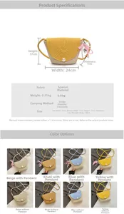 Detailed size specifications for a woven straw bag with pearl and bow decorations