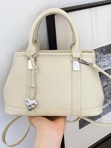 Minimalist PU Leather Lychee Pattern Square Bag For Women Heart Pendant Top Handle Crossbody Shoulder Bag Daily Tote