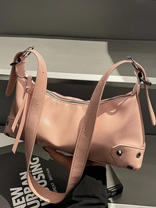 Mode Urban Einfach PU Leder Schultertasche Für Damen Nieten Dekor Große Kapazität Tragetasche Täglich Pendeln Achseltasche