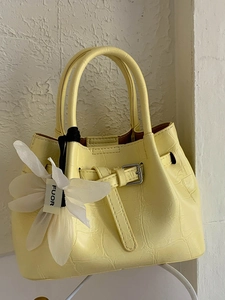 Damen PU Leder Eimertasche Schickes Krokodilmuster Mit Blumenanhänger Schultertasche Umhängetasche Für Den Täglichen Gebrauch Reisen