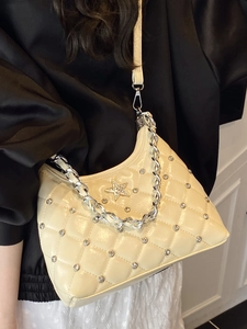 Quilted cream beige chain shoulder bag with rhinestone star and silver rivets