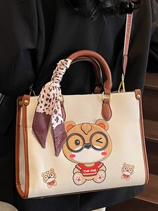Minimalist large-capacity cream tote bag with cartoon bear embroidery and leopard scarf