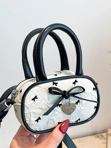 Mini Sac à Épaule Nœud Design de Niche pour Femmes Sac à Main Bandoulière Texturé à Pois Avec Pendentif Coeur Sac d'Été Doux