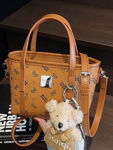 Sac à Épaule en Cuir PU Imprimé Ours Vintage pour Femmes Sac à Main Minimaliste avec Pendentif Ours Mignon Sac Bandoulière