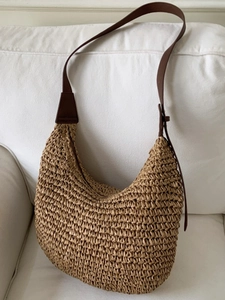Women Large Capacity Straw Woven Shoulder Bag Summer Beach Vacation Hobo Handbag Urban Minimalist Commute Bucket Bag For Women