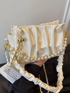 Sac Sous le Bras Froncé pour Femmes en Cuir PU Plissé Sac Nuage Avec Chaîne de Künstliche Perles Bandoulière Métallique Mode Casual